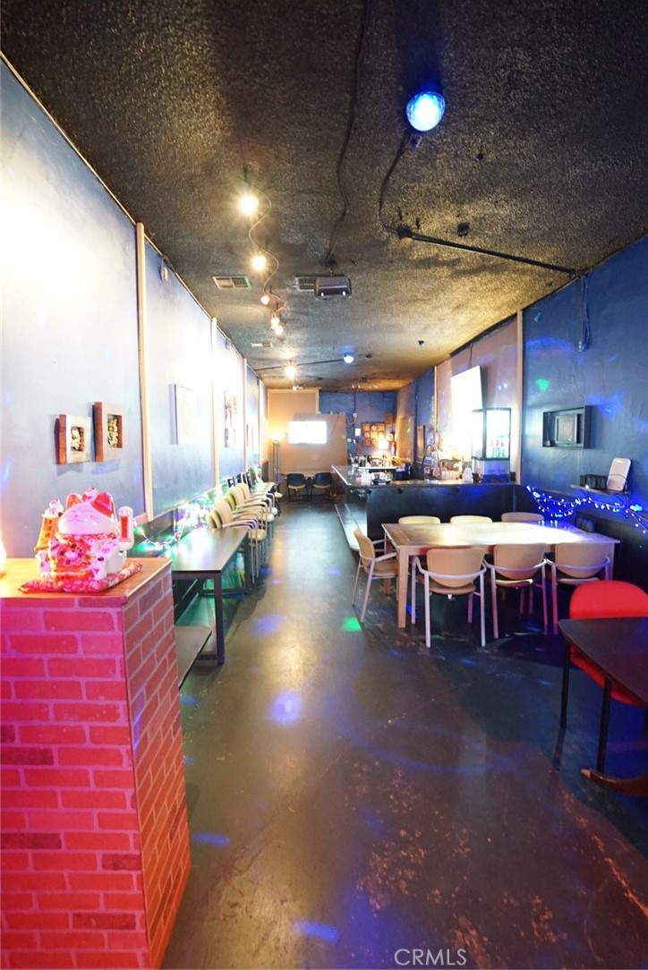 1037 S Baldwin Avenue