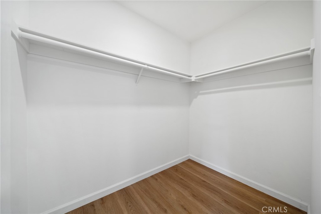 1835 Delta Ave