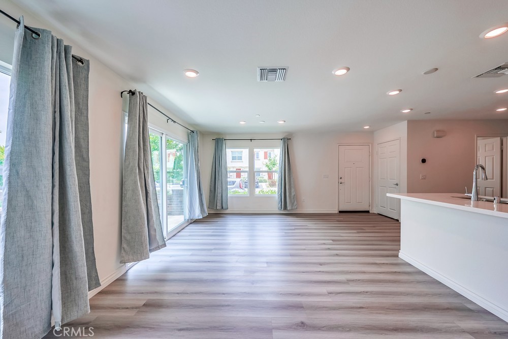 7155 Citrus Avenue 376