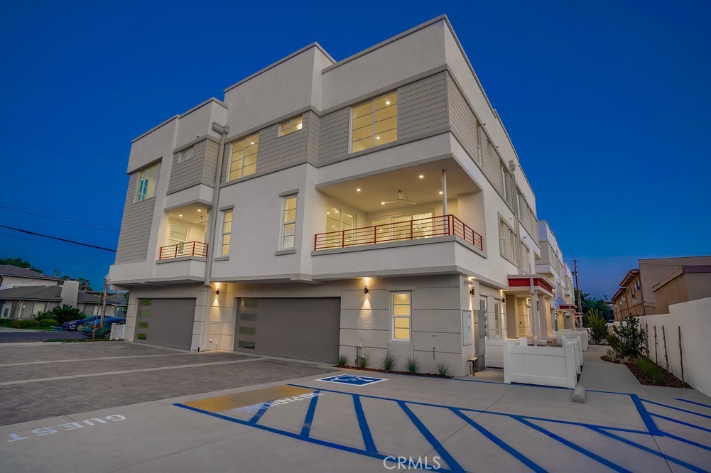 135 Saint Francis Street C