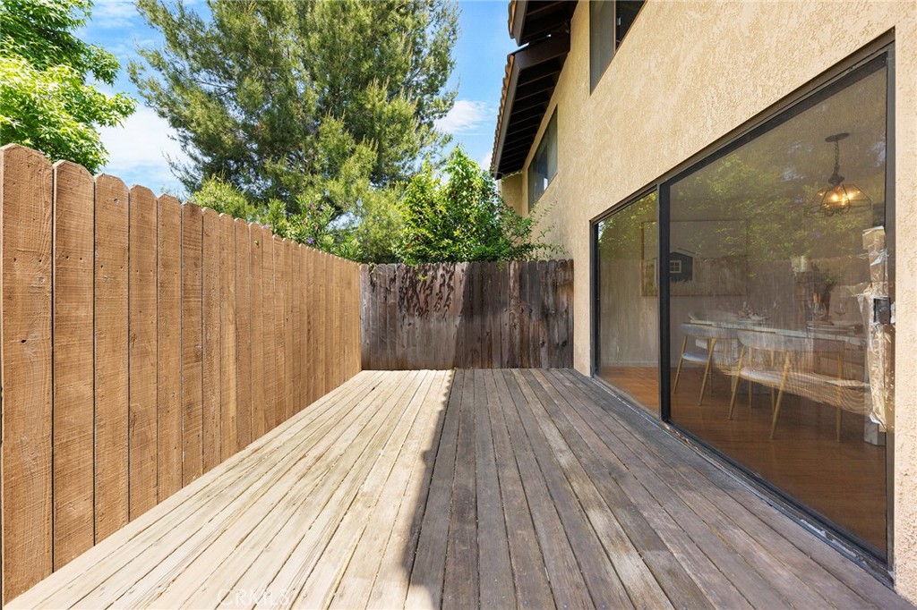 1119 Loxley Place