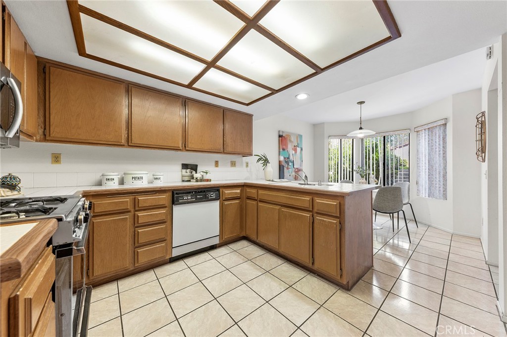 1119 Loxley Place