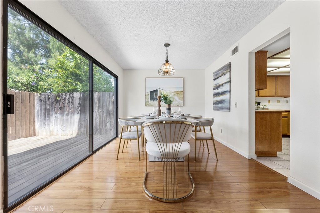 1119 Loxley Place