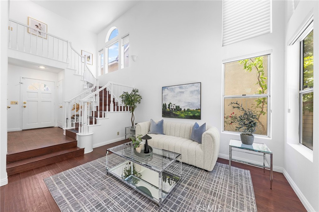 2640 La Salle Pointe