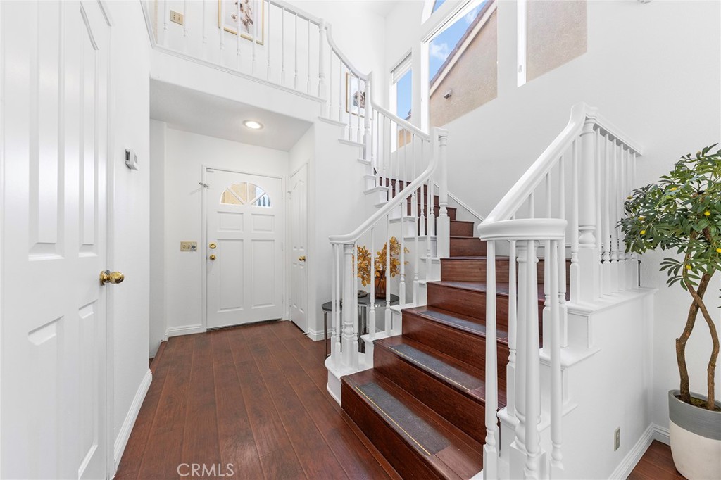 2640 La Salle Pointe