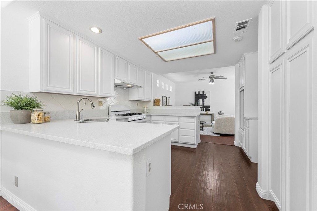 2640 La Salle Pointe