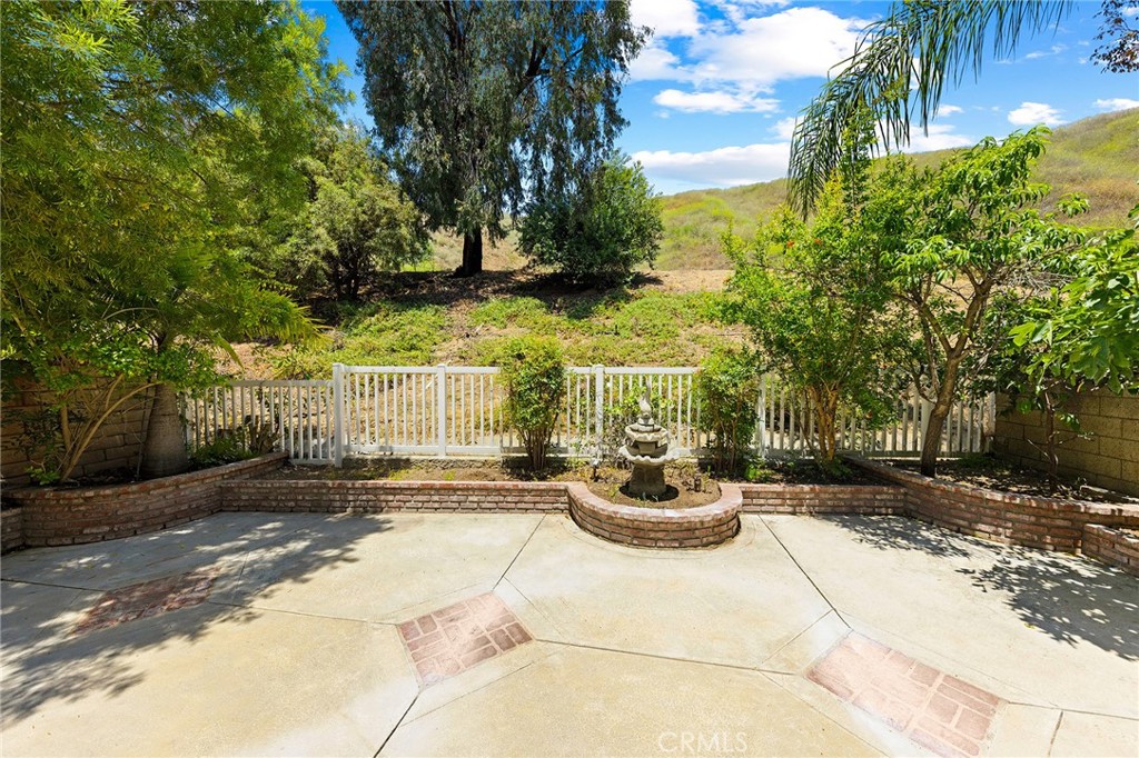 2640 La Salle Pointe