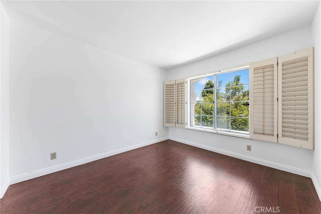 2640 La Salle Pointe