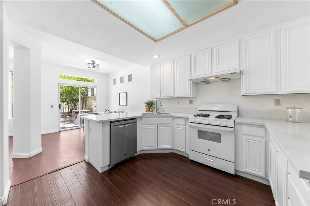 2640 La Salle Pointe