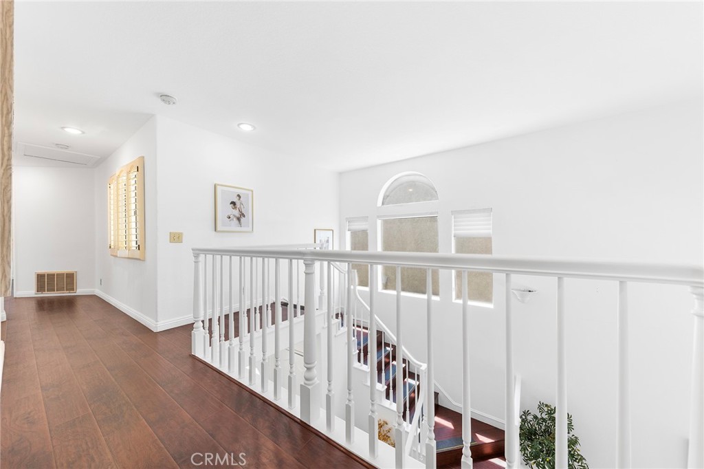 2640 La Salle Pointe