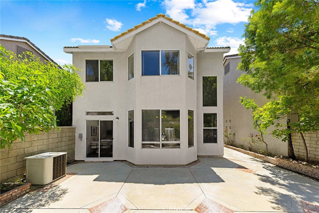 2640 La Salle Pointe