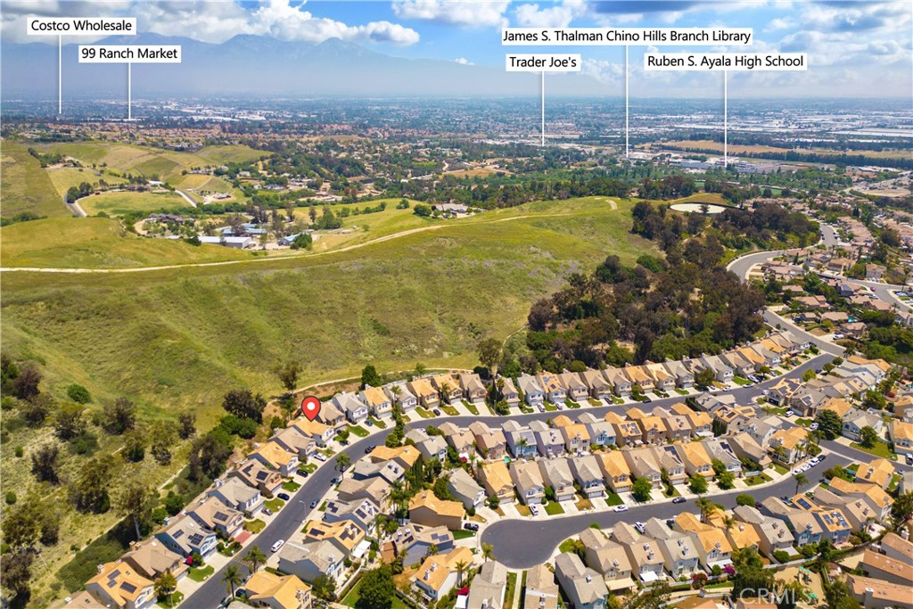 2640 La Salle Pointe