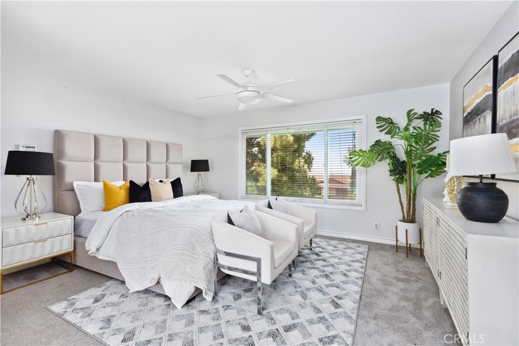 1506 S Fairway Knolls Road