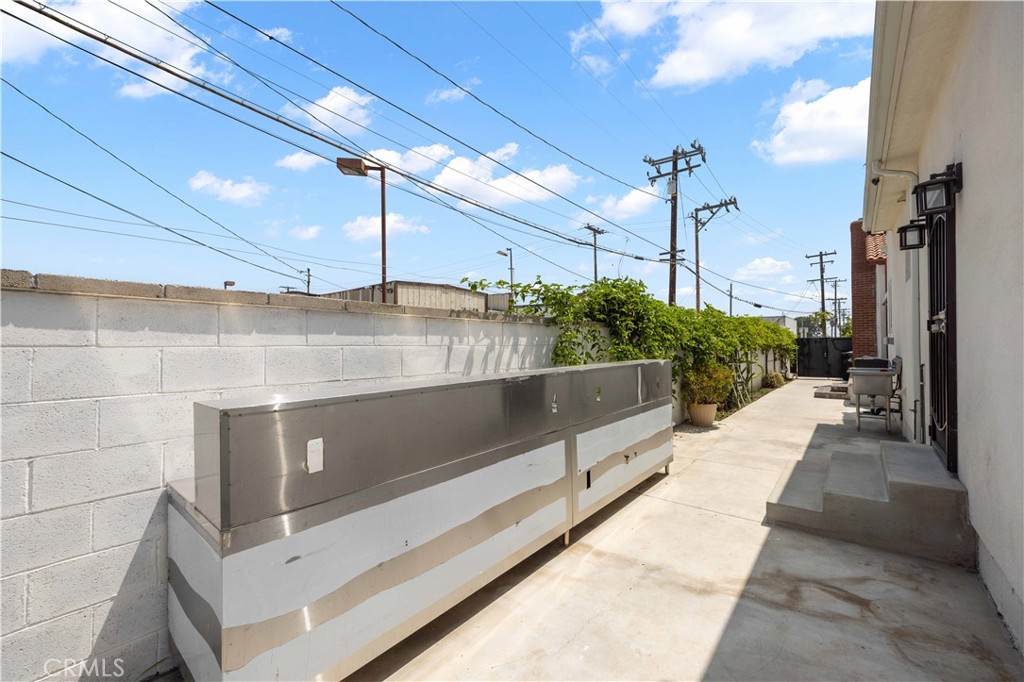 115 S Alhambra Avenue