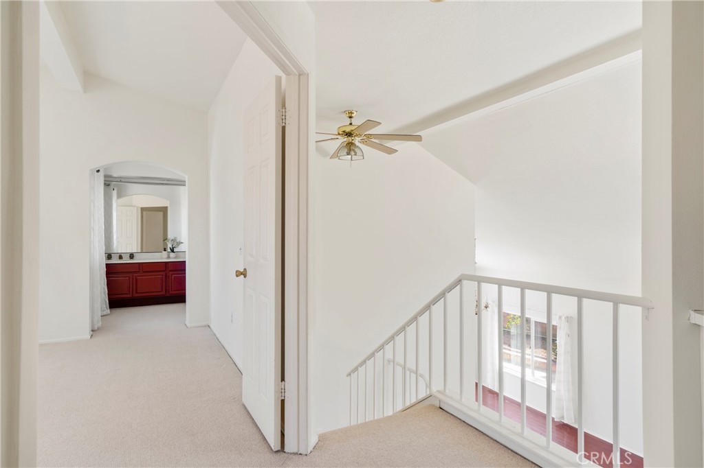 13596 Meadow Crest Drive