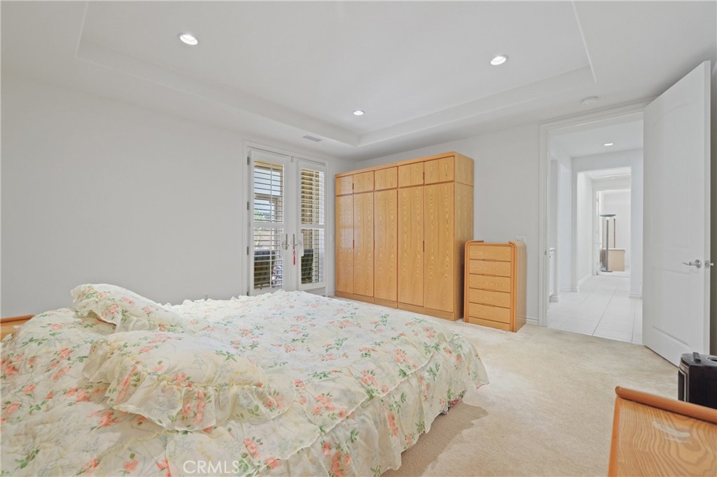 15210 Washington Street