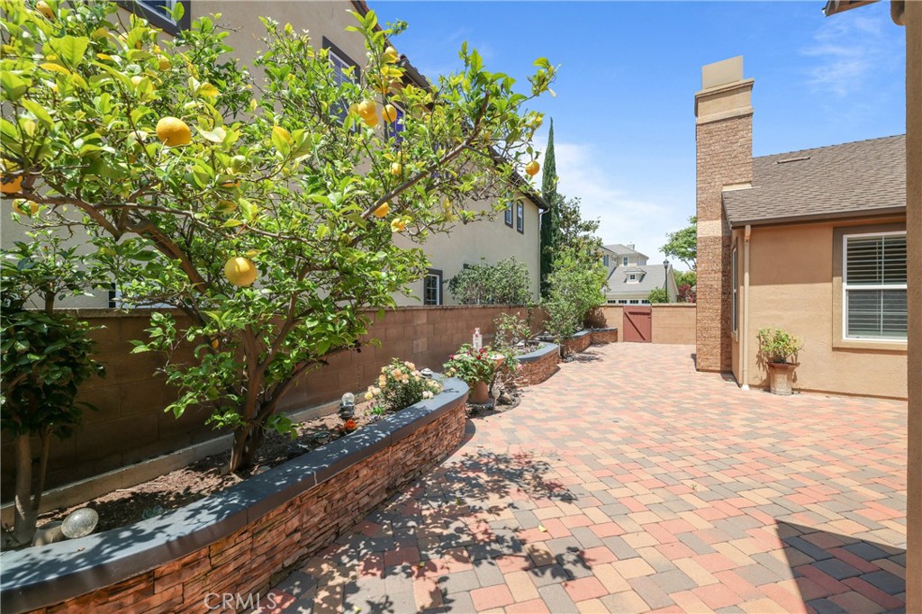 15210 Washington Street