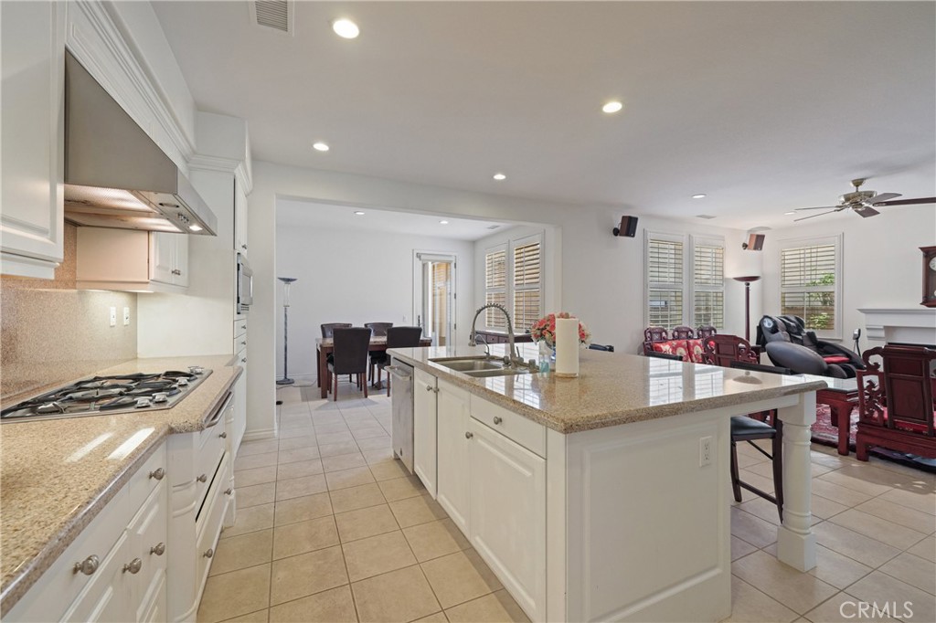 15210 Washington Street