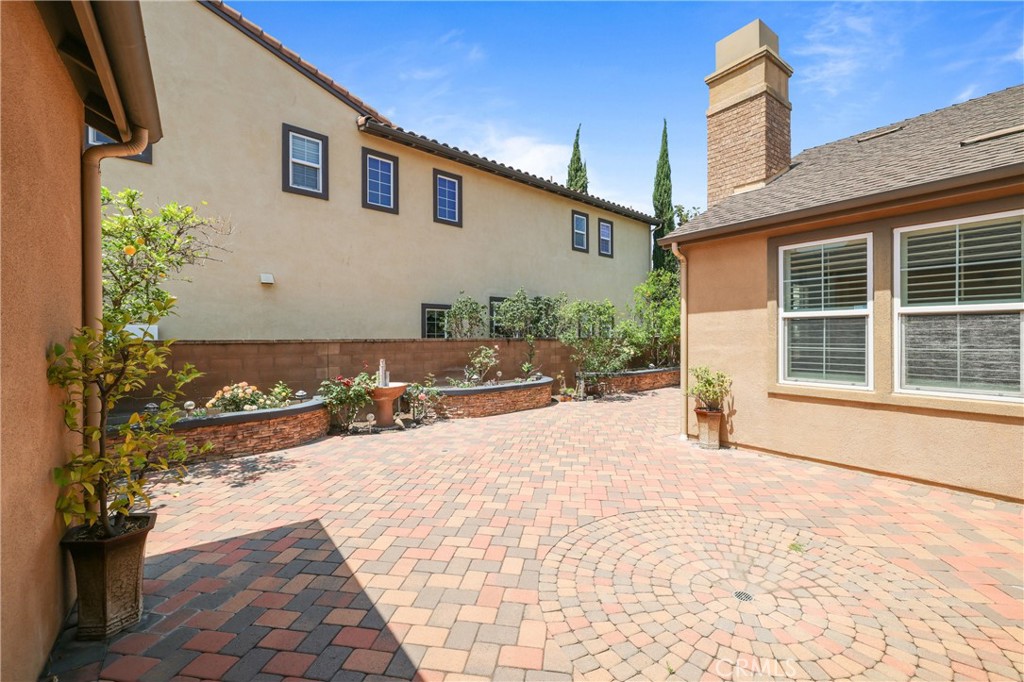 15210 Washington Street