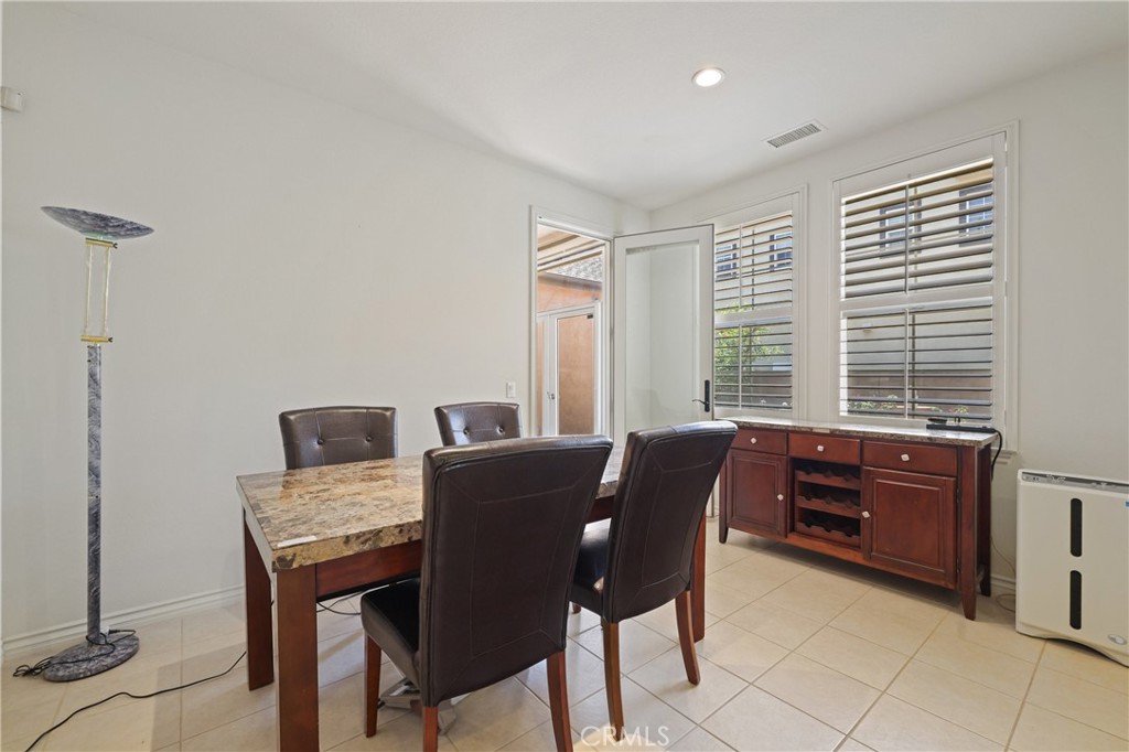 15210 Washington Street