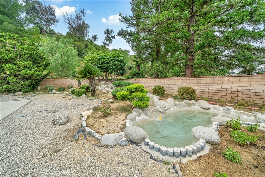 4105 Hermitage Drive