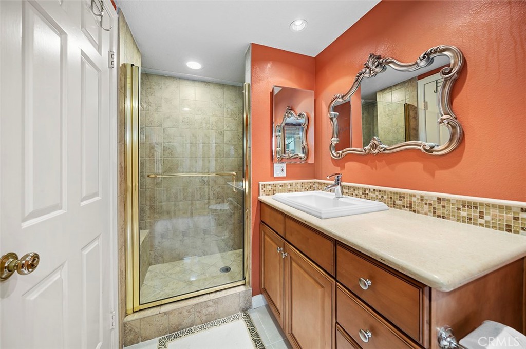 4105 Hermitage Drive