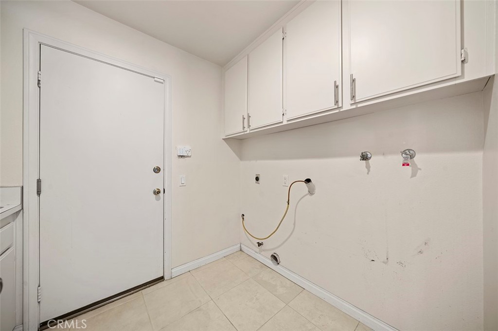 4105 Hermitage Drive