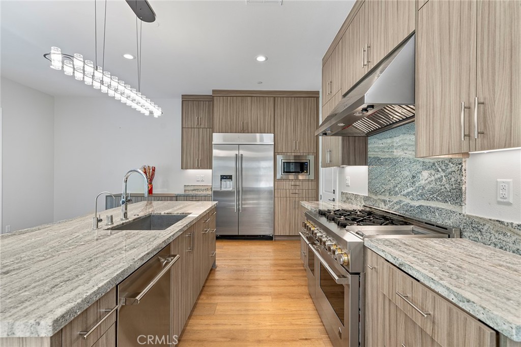 261 Burwood