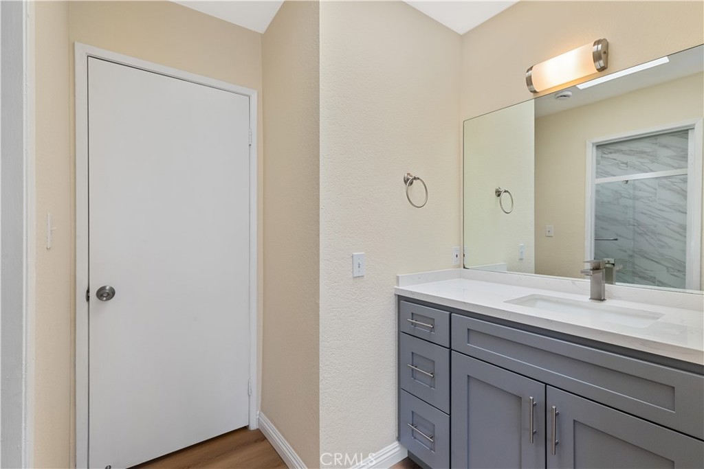 182 W Walnut Avenue C