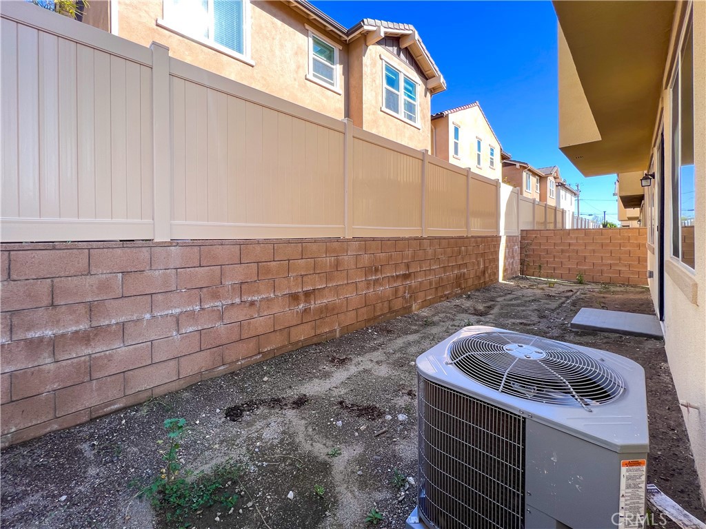 3078 Acebo Dr
