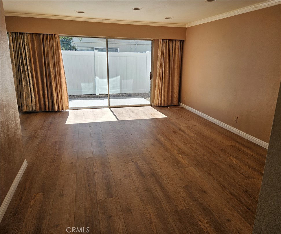 1136 Arcadia Avenue E