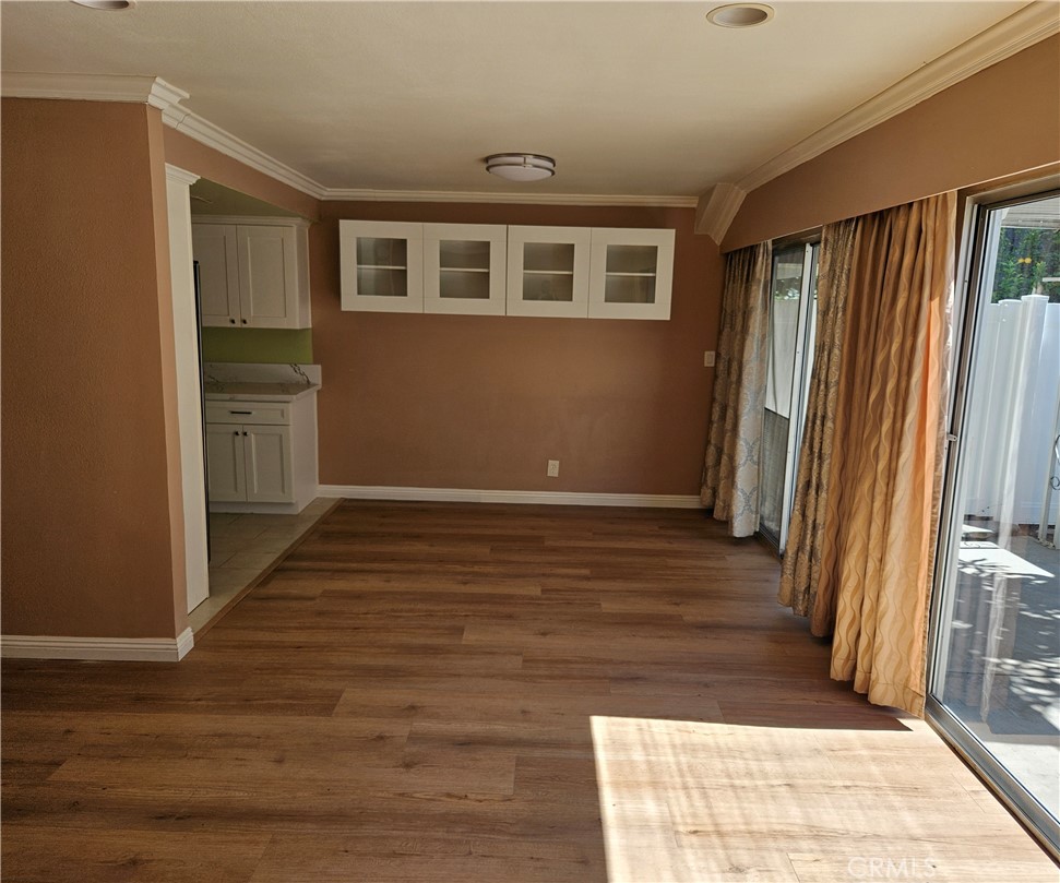 1136 Arcadia Avenue E