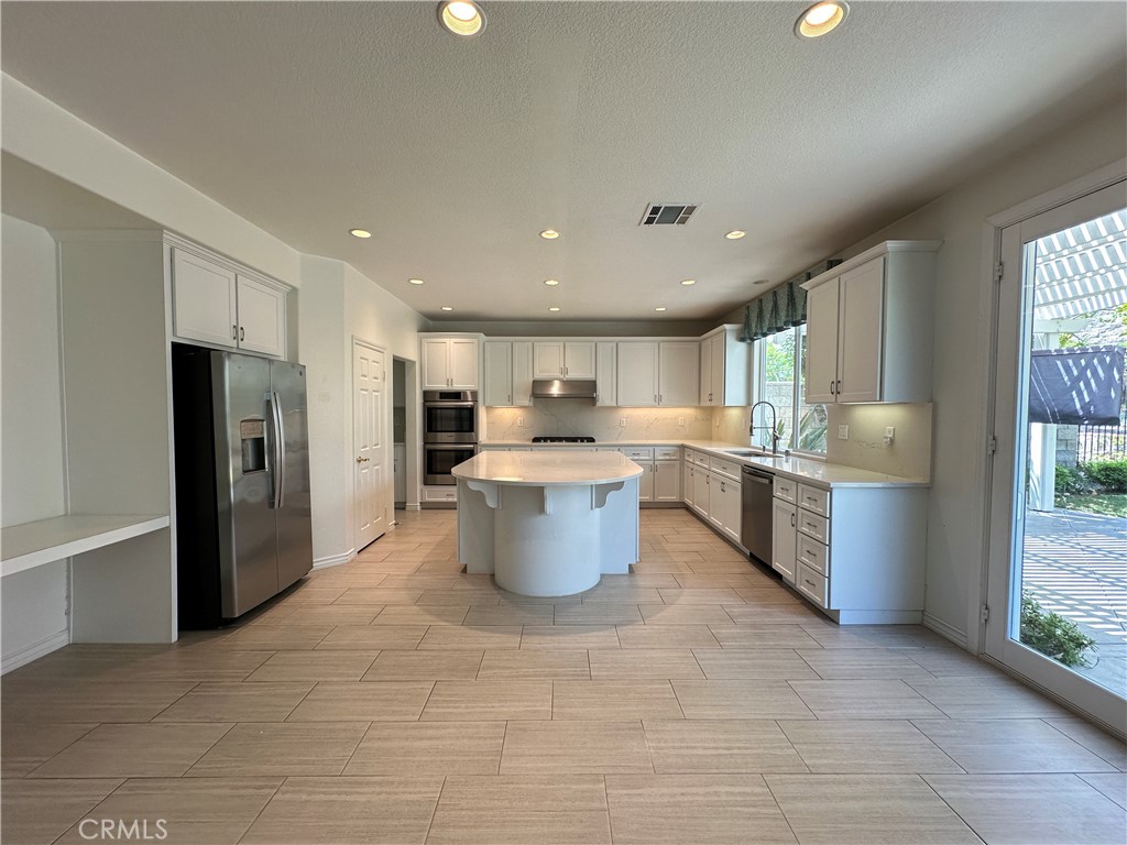 3780 Bidwell Drive