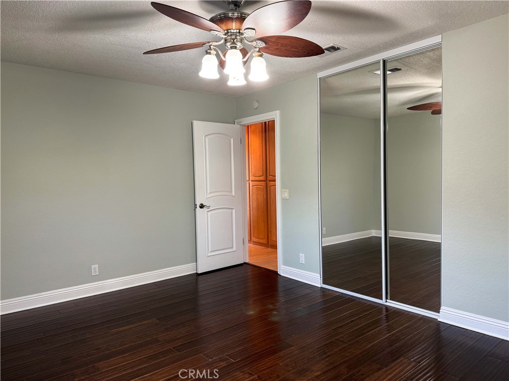 2513 Turquoise Circle