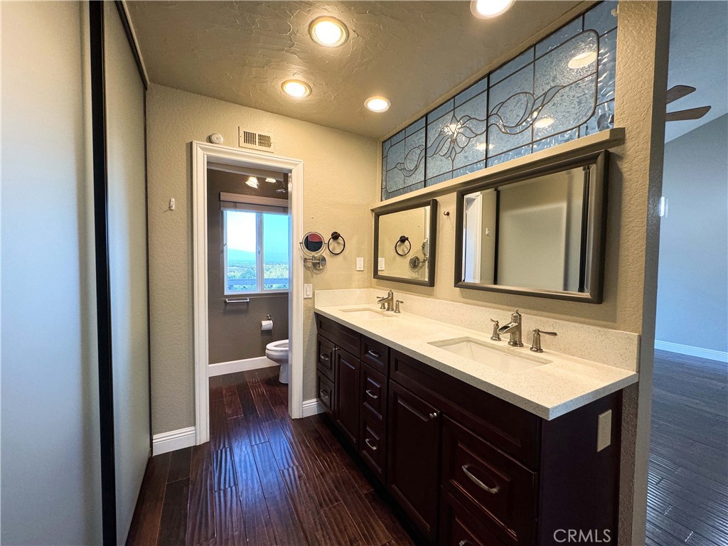 2513 Turquoise Circle