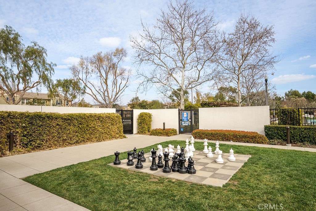 14426 Mountain Avenue