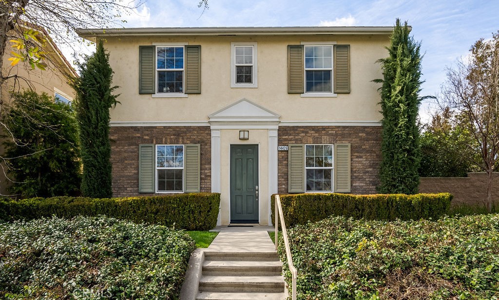 14426 Mountain Avenue