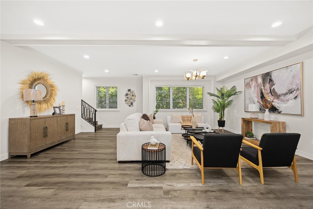 22 E Colorado Boulevard C