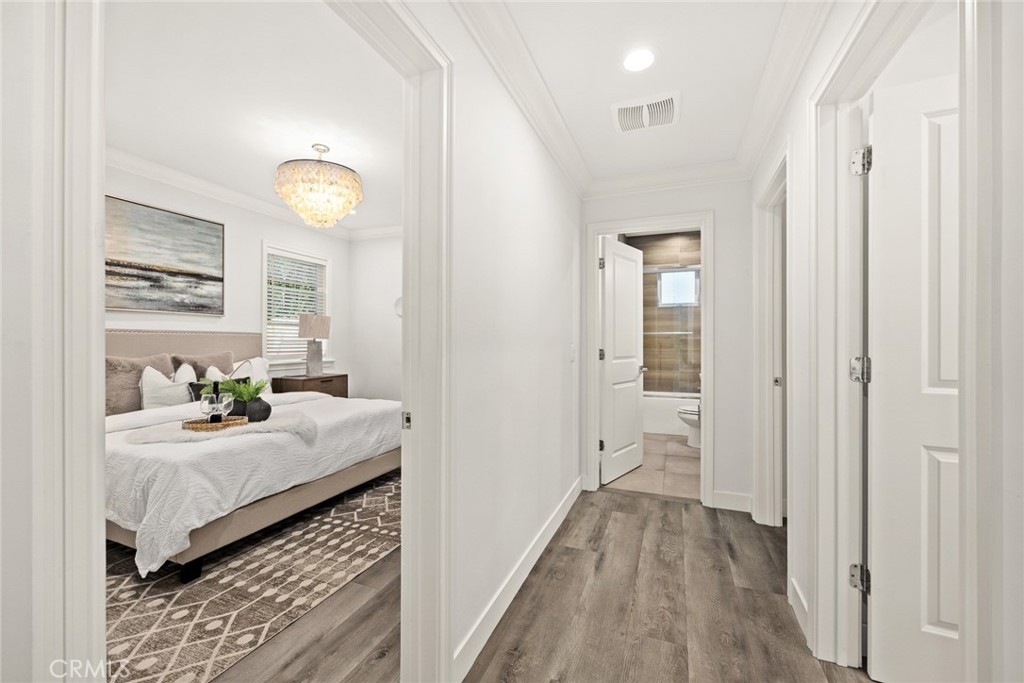 22 E Colorado Boulevard C