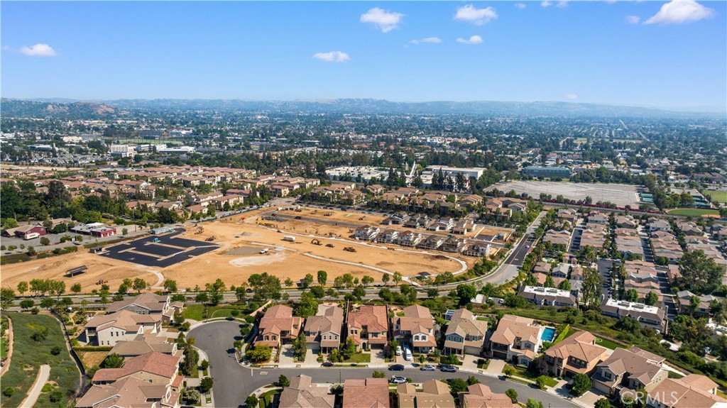 668 E Tangerine Street