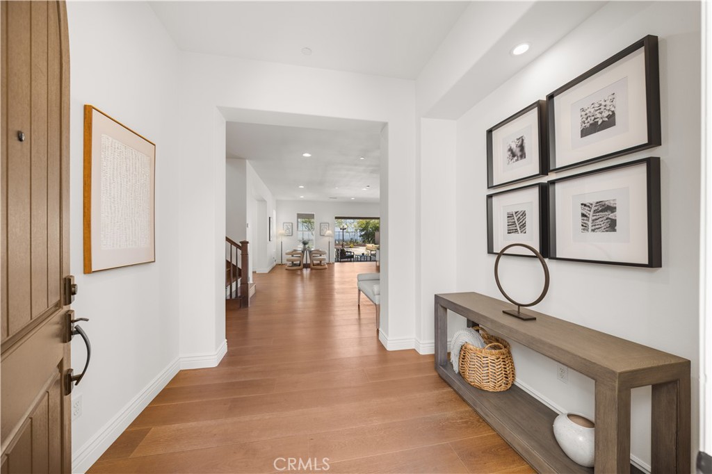 668 E Tangerine Street