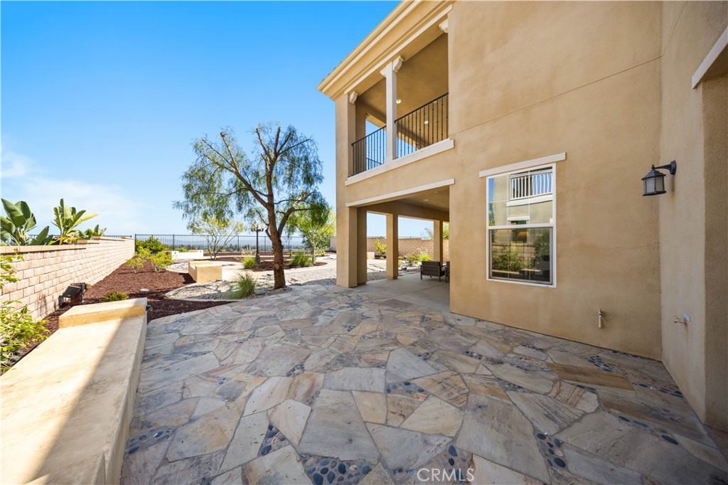 668 E Tangerine Street