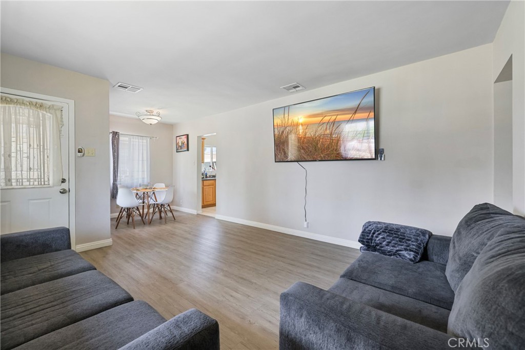 2535 Muscatel Avenue