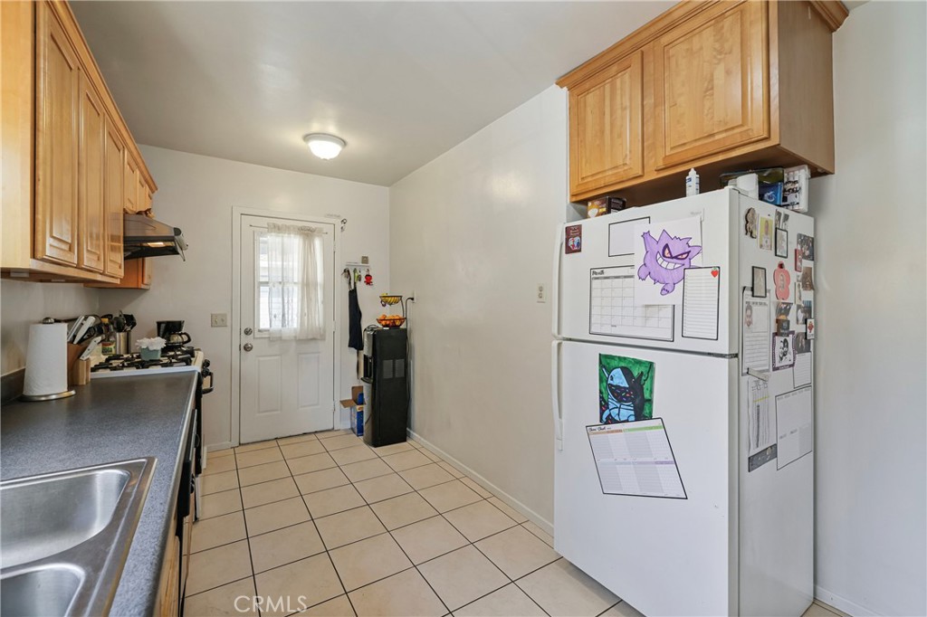 2535 Muscatel Avenue