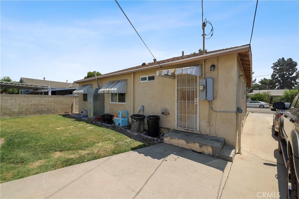 2535 Muscatel Avenue