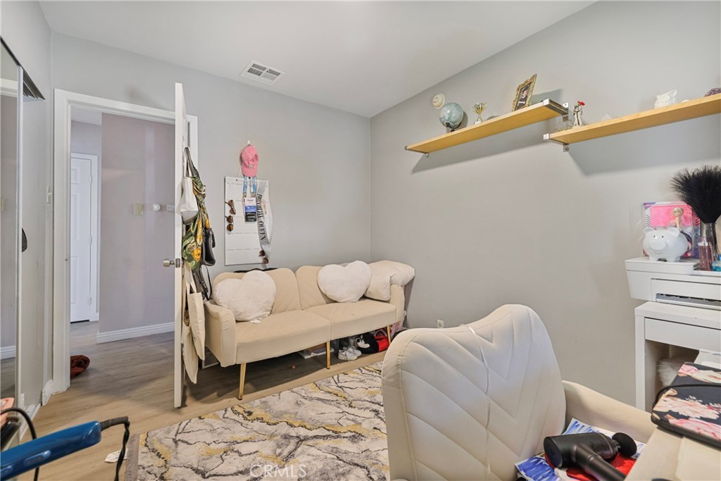 2535 Muscatel Avenue