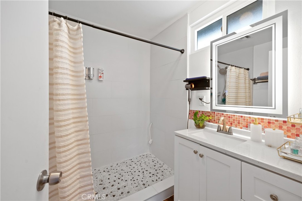 3818 S Ferntower Avenue