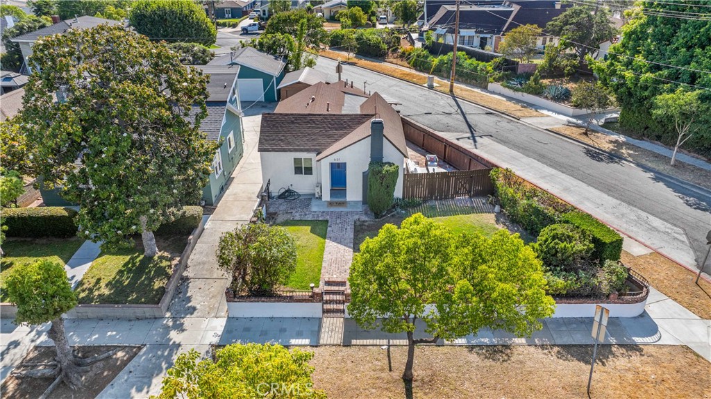 601 Orange Grove Avenue