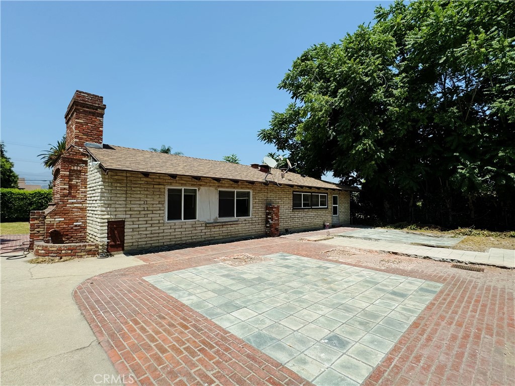 418 E Duarte Road B