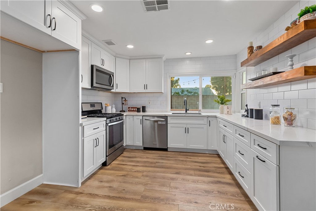 2226 S Magnolia Avenue